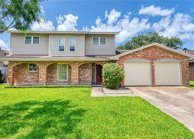 Property at 4513 Greensboro Dr, Corpus Christi, TX 78413, 4 beds, 2 baths
