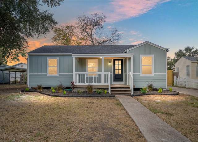 Property at 1233 Brentwood Dr, Corpus Christi, TX 78404, 3 beds, 1 bath