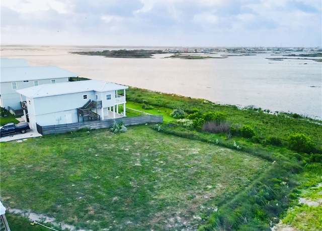 Property at 360 Paradise Pointe Dr, Port Aransas, TX 78373