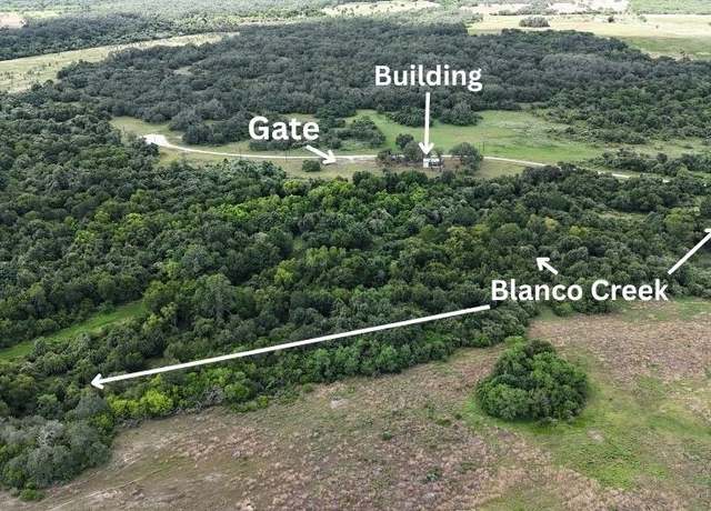 Property at 111 Treetop, Refugio, TX 78377
