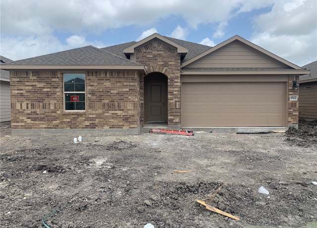 Property at 9562 Danish Oak Dr, Corpus Christi, TX 78410, 4 beds, 2 baths