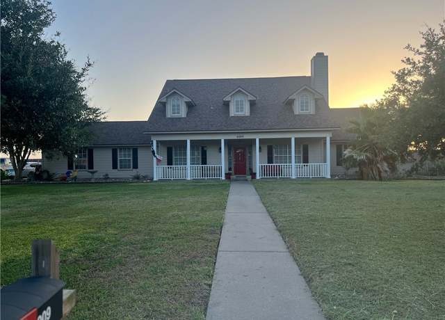 Property at 6009 King Trl, Corpus Christi, TX 78414, 4 beds, 3.5 baths