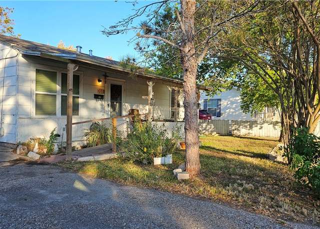 Property at 3516 Cottonwood St, Corpus Christi, TX 78411, 2 beds, 1 bath