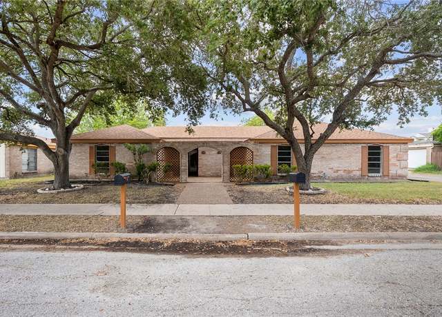 Property at 5009 Wingfoot Unit A & B, Corpus Christi, TX 78413, 5 beds, 4 baths