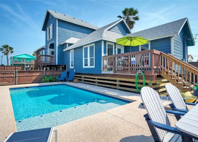 Property at 405 W Avenue C, Port Aransas, TX 78373, 5 beds, 3.5 baths