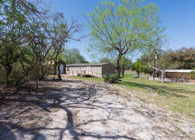 Property at 118 Minson Dr, Sandia, TX 78383, 3 beds, 2 baths