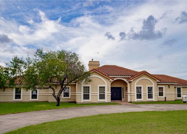 Property at 2204 Angel Ct, Corpus Christi, TX 78415, 3 beds, 2.5 baths