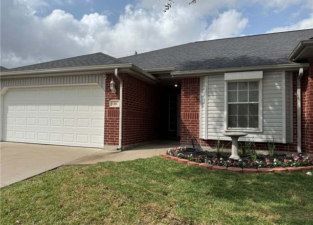 Property at 5026 Yorktown Blvd #14, Corpus Christi, TX 78413, 3 beds, 2 baths