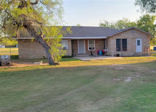 Property at 324 NW 1st St, Premont, TX 78375, 5 beds, 2.5 baths