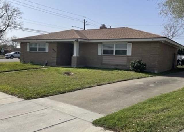 Property at 3933 Dunbrook Dr, Corpus Christi, TX 78415, 3 beds, 2 baths