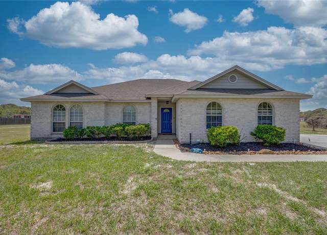 Property at 2047 1st St, Ingleside, TX 78362, 3 beds, 2 baths