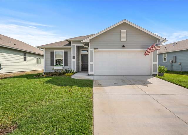 Property at 1962 Lighthouse Lakes Ln, Aransas Pass, TX 78336, 4 beds, 2.5 baths