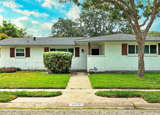 Property at 4414 Driftwood Pl, Corpus Christi, TX 78411, 4 beds, 2 baths