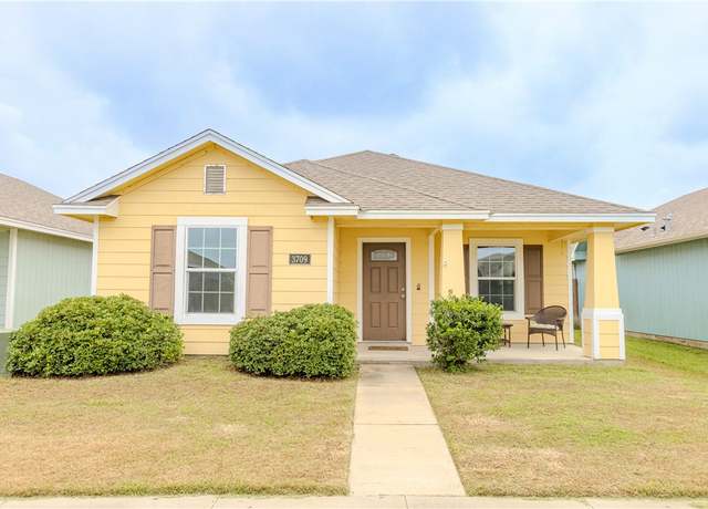Property at 3709 Southlake Park, Corpus Christi, TX 78414, 3 beds, 2 baths