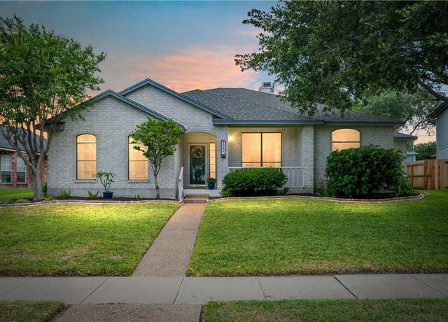 Property at 4442 Lake Superior Dr, Corpus Christi, TX 78413, 4 beds, 2.5 baths