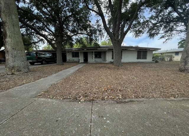 Property at 9834 Redbud Dr, Corpus Christi, TX 78410, 3 beds, 2 baths