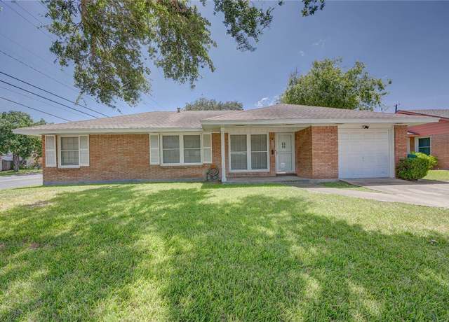 Property at 3729 Fort Worth St, Corpus Christi, TX 78411, 3 beds, 1.5 baths