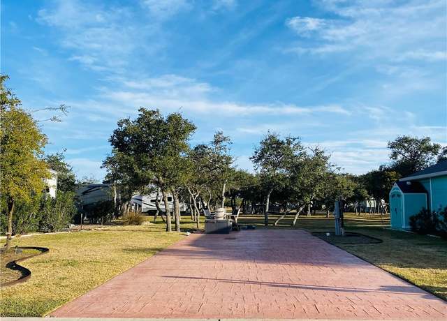 Property at 94 Augusta Cir, Aransas Pass, TX 78336