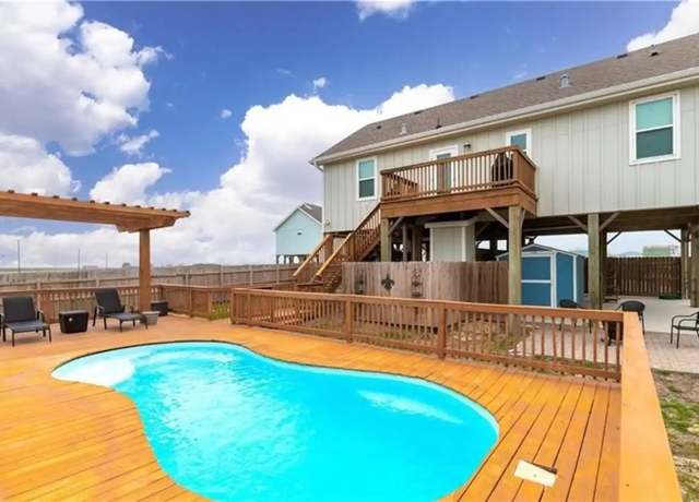 Property at 165 Breezy Ct, Port Aransas, TX 78373, 4 beds, 2 baths