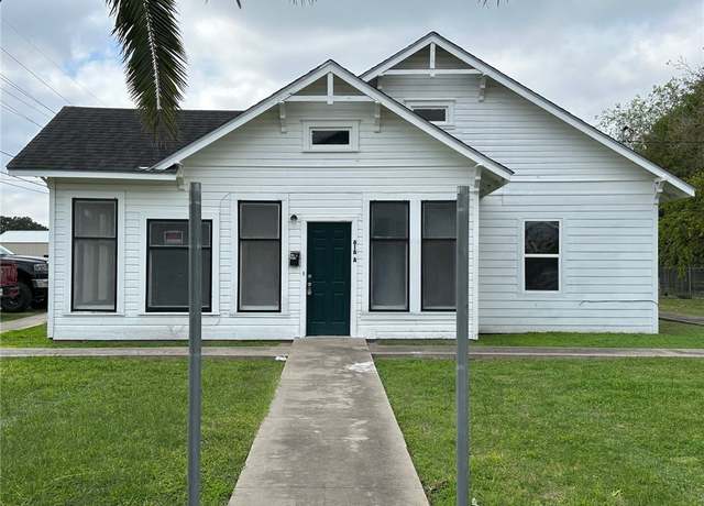 Property at 616 Hall St Unit A&B, Sinton, TX 78387, 4 beds, 2 baths