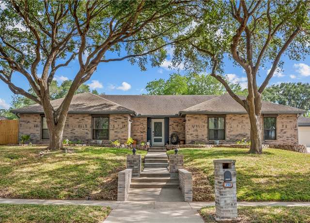 Property at 3750 Castle Vw, Corpus Christi, TX 78410, 4 beds, 2.5 baths