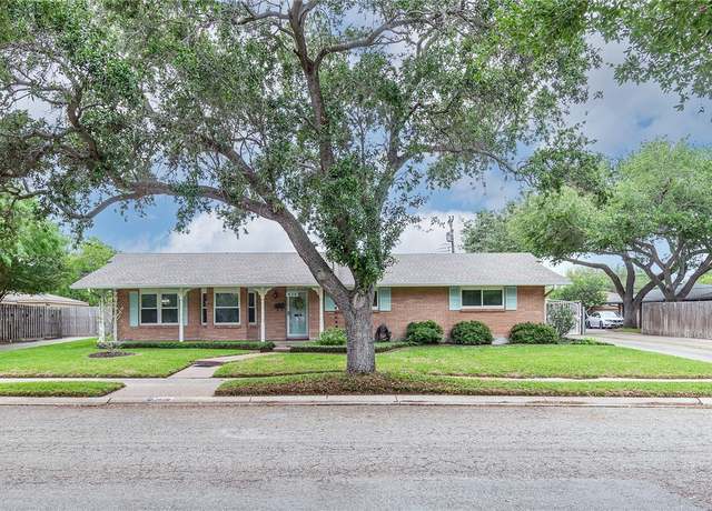Property at 426 Sheridan Dr, Corpus Christi, TX 78412, 3 beds, 2 baths