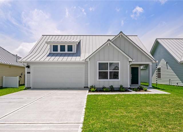 Property at 1013 St. Croix Dr, Rockport, TX 78382, 3 beds, 2 baths