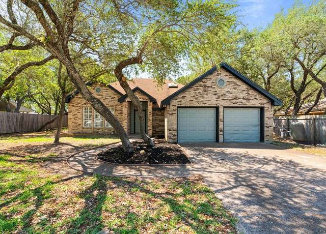 Property at 412 Augusta Dr, Rockport, TX 78382, 3 beds, 2 baths