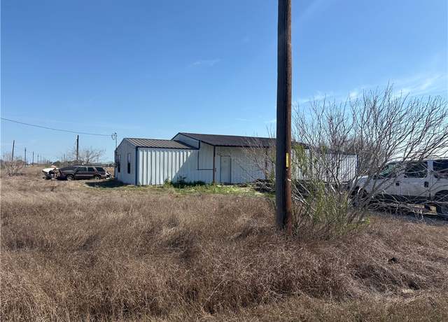 Property at 417 Jennifer, Orange Grove, TX 78372, 1 bed, 1 bath