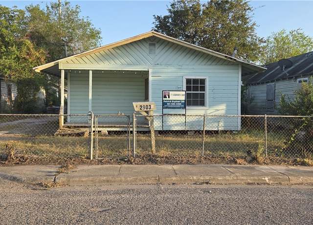 Property at 2903 Morris St, Corpus Christi, TX 78405, 2 beds, 1 bath