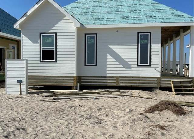Property at 207 St. John Cir, Port Aransas, TX 78373, 2 beds, 2 baths