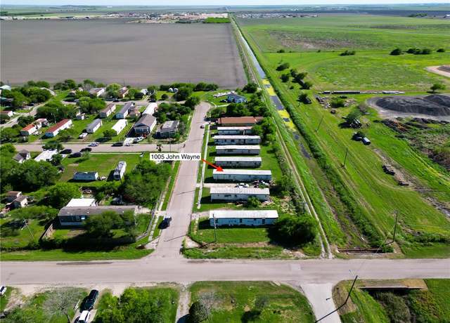 Property at 1005 John Wayne Dr, Robstown, TX 78380