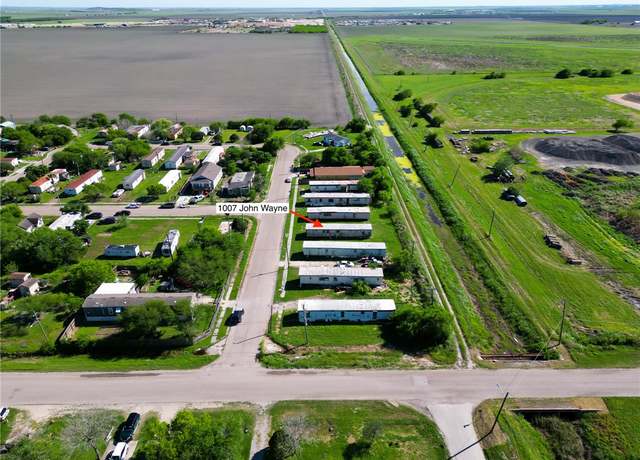 Property at 1007 John Wayne Dr, Robstown, TX 78380