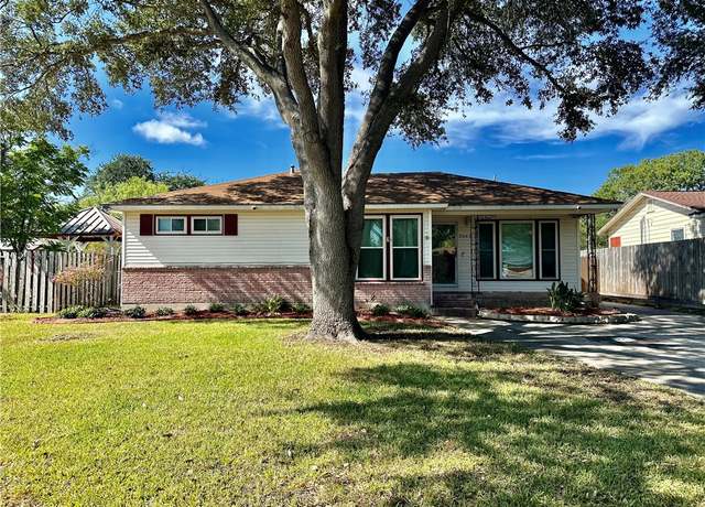 Property at 3545 Pecan St, Corpus Christi, TX 78411, 3 beds, 2 baths