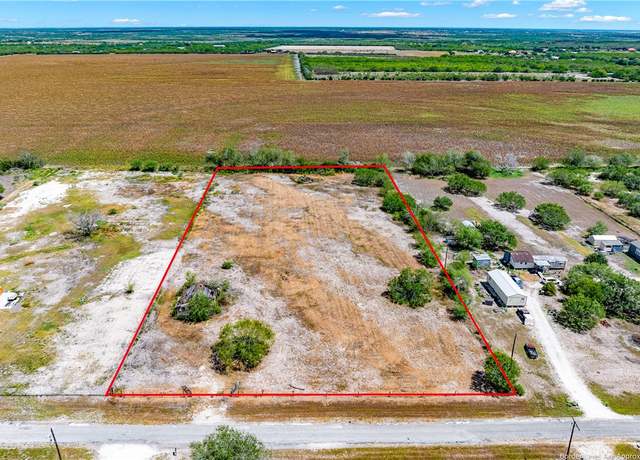 Property at 310 Cr, Orange Grove, TX 78372