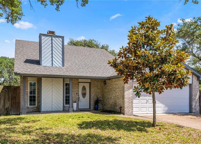 Property at 102 Mallard Dr, Aransas Pass, TX 78336, 3 beds, 2 baths