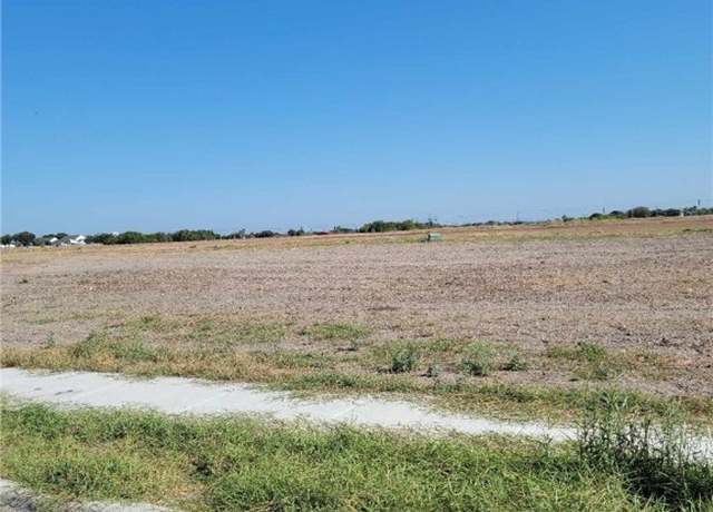 Property at 3529 Sahar Lake Dr, Robstown, TX 78380