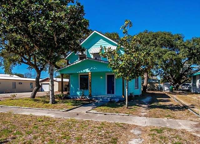Property at 936 S Houston St, Aransas Pass, TX 78336, 3 beds, 2 baths
