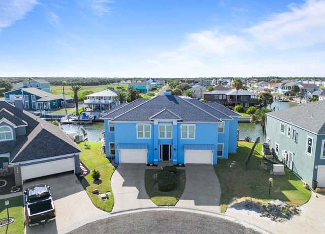Property at 205 Sandy Cv, Rockport, TX 78382, 5 beds, 4 baths