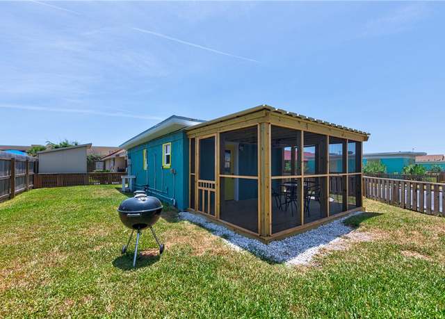 Property at 134 N Alister St #26, Port Aransas, TX 78373, 1 bed, 1 bath