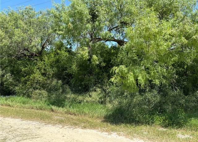 Property at 724,726 2nd St, Bayside, TX 78340