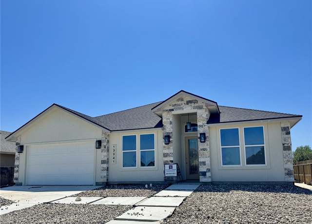 Property at 13941 Flintlock Dr, Corpus Christi, TX 78418, 4 beds, 3 baths