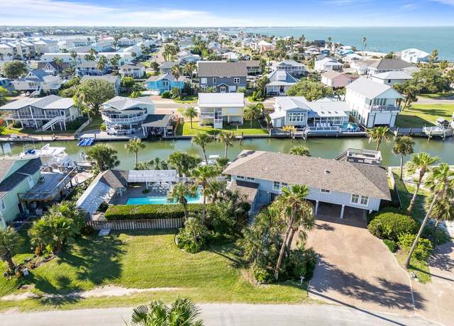 Property at 13 Sandpiper, Rockport, TX 78382, 4 beds, 5 baths