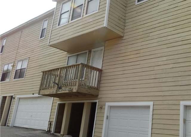 Property at 4401 River Valley Dr #1003, Corpus Christi, TX 78410, 2 beds, 2.5 baths