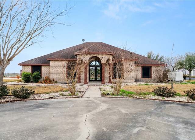 Property at 115 County Road 1161, Alice, TX 78332, 3 beds, 2.5 baths