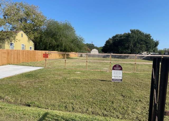 Property at 1925 Orange St, Corpus Christi, TX 78418