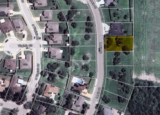 Property at 1460 Lewis St, Kingsville, TX 78363