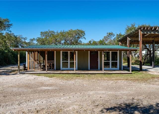 Property at 1619 Young St, Rockport, TX 78382, 1 bed, 1 bath