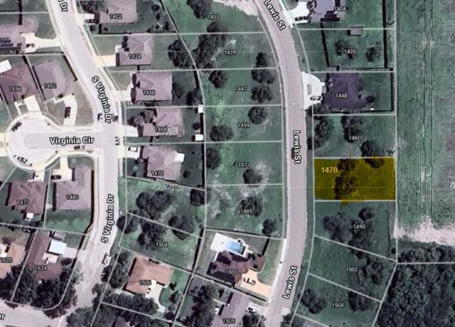 Property at 1478 Lewis St, Kingsville, TX 78363