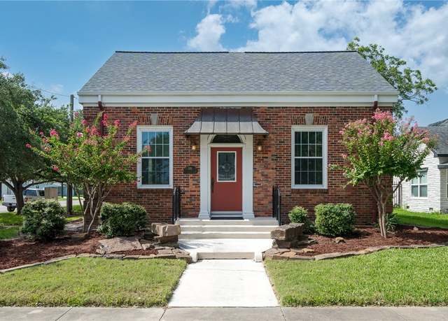 Property at 201 W Borden St, Sinton, TX 78387, 3 beds, 1.5 baths